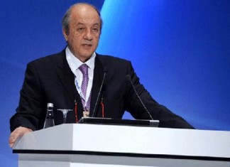 Efes’e boykot başlatılmıştı: Tuncay Özilhan’dan evde bira açıklaması