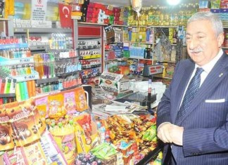 ESNAF KEPENK İNDİRİYOR