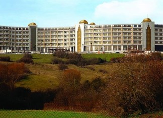 2 bin 500 kişilik devre mülk 40 bin kişiye satıldı