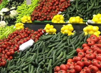 Yeni perakende düzenlemesi: Zincir marketler otoyola kurulacak, bazı ürünleri satamayacak