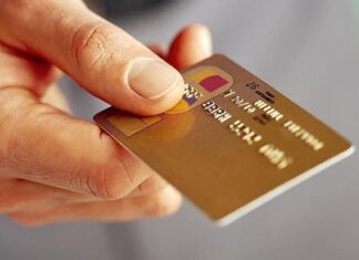 Hakem heyetinden “Bankalar aidatsız kart seçeneği sunmalı” kararı