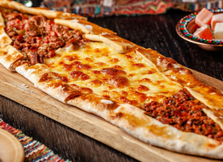 Ünlü pidecide domuz eti çıktı