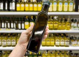 Zeytinyağı diye boya yedirmişler! Bakanlık 7 markayı ifşa etti