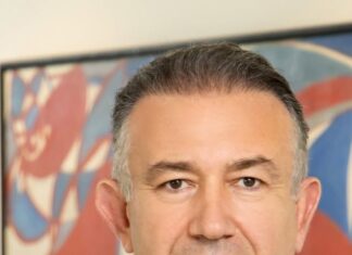 Eczacıbaşı’ndan 600 milyon dolarlık satış