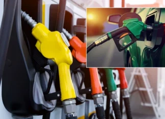 Benzine indirim müjdesi: Akaryakıtta tabelalar gece yarısı değişti işte güncel fiyatlar